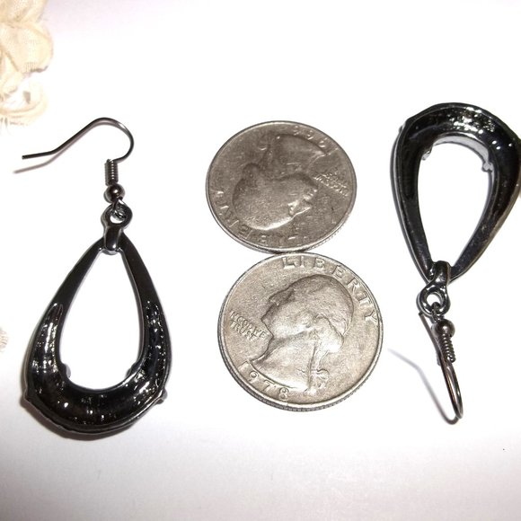 Hoop Earrings Dark Silver Gunmetal Edgy Modern Style Costume Jewelry Set A845 - Picture 3 of 4